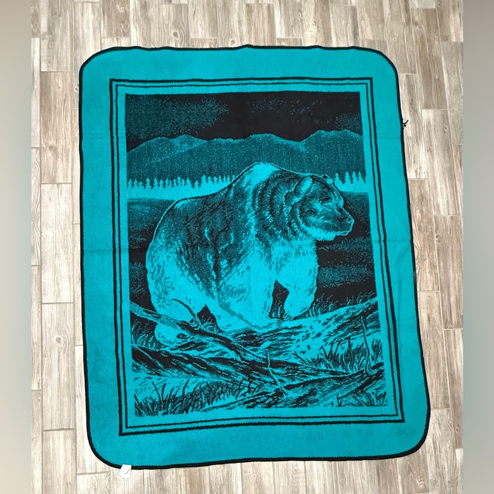 San Marcos Grizzly Bear Blanket Turquoise Black Blue Green Vintage Acrylic 65x87